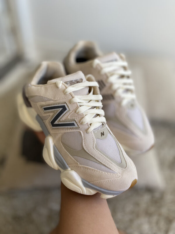 New balance 9060