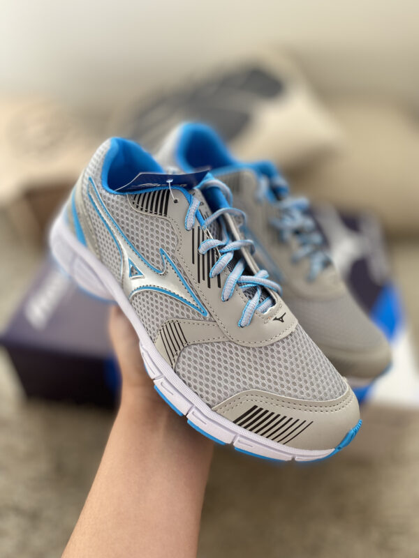Mizuno Jet